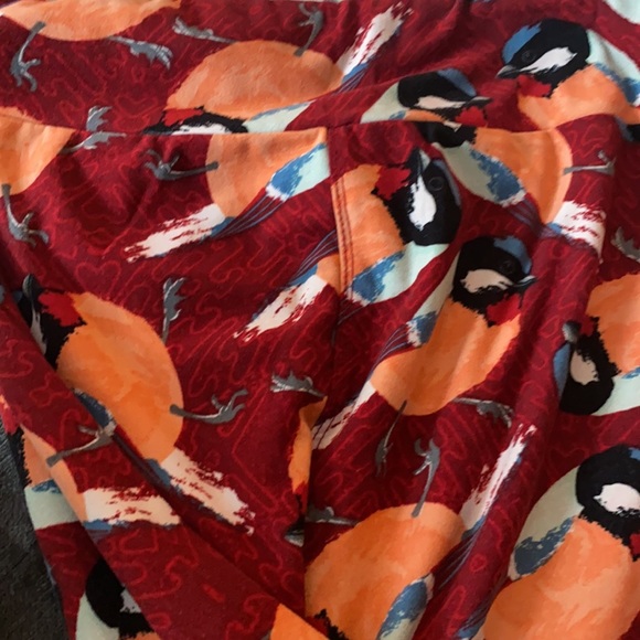 Lularoe leggings size OS (L-3) - Picture 3 of 5